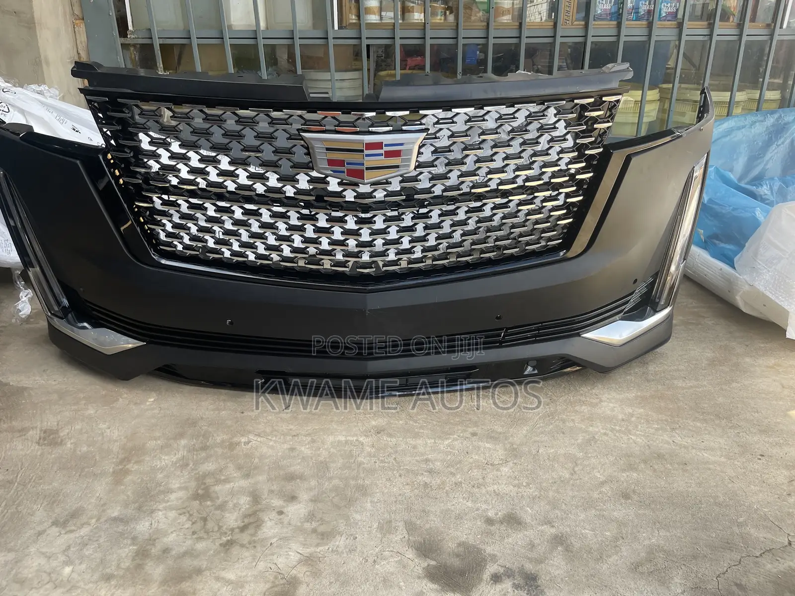 Escalade 2022 Front Bumper Complete