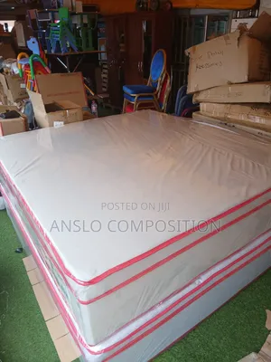 Luxurious Kingsize Inbuilt Bed