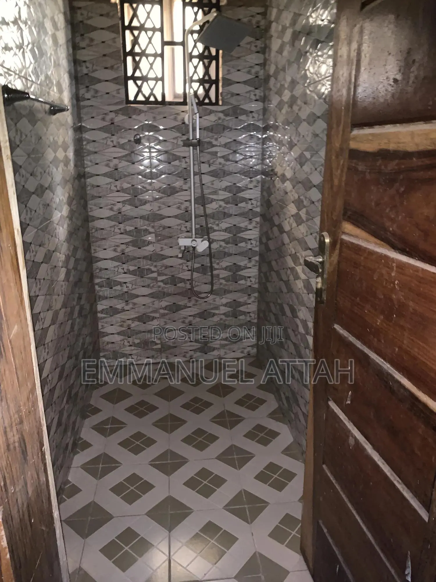 3bdrm Apartment in Lakeside, Adenta for rent