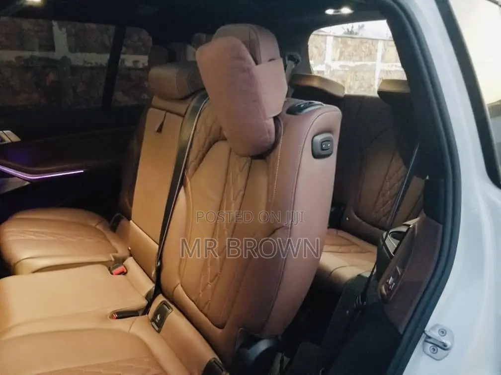 New BMW X7 M50i 2022 White