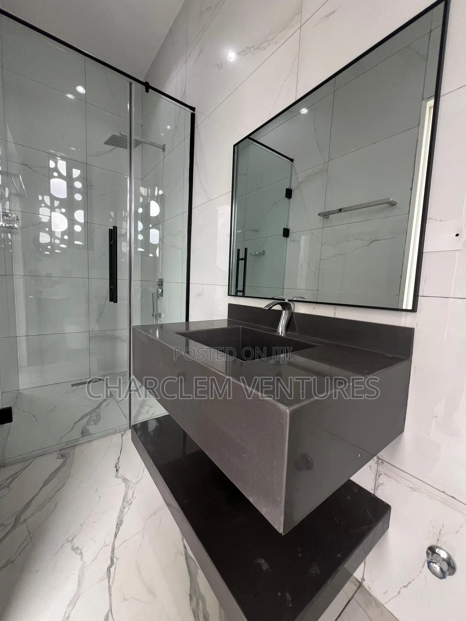 5bdrm House in Charclem Ventures, East Legon for sale