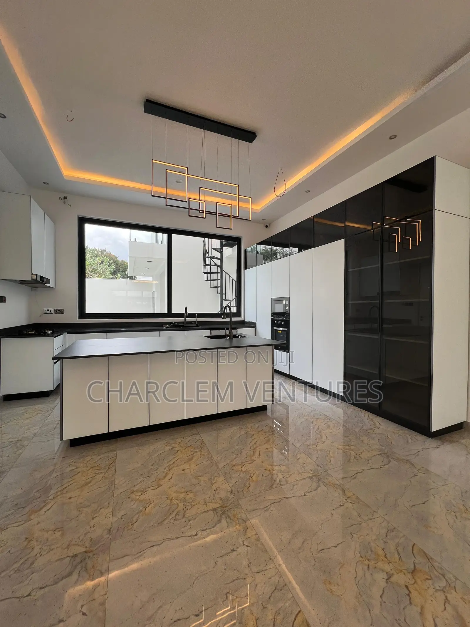 5bdrm House in Charclem Ventures, East Legon for sale