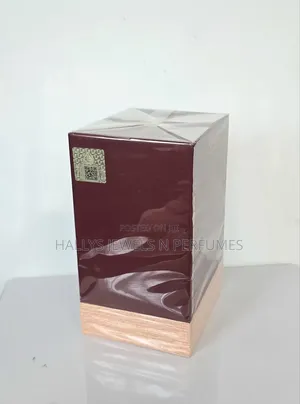 Khamrah Perfume by Lattafa