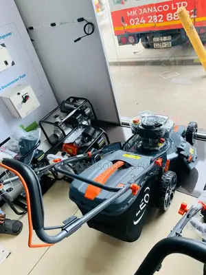 Uses Petrol Leo Lawn Mower 5.5hp