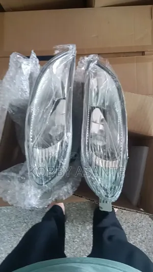 All Kinds Of Fog Light And Covers Reflector And Crowns.