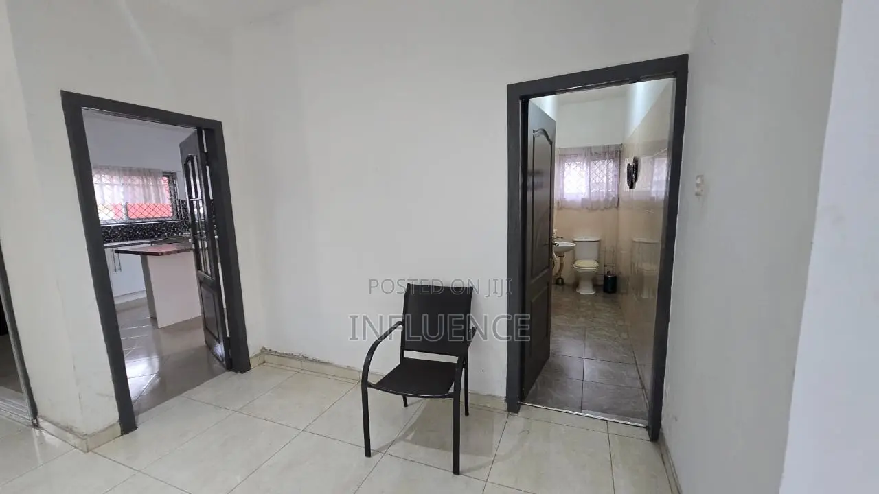 4bdrm House in Botwe, East Legon for sale