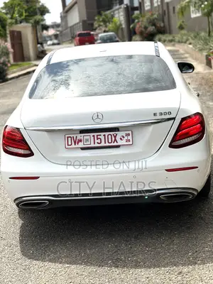 Mercedes-Benz E300 4Matic AWD Sedan (2.0L 4cyl 9A) 2017 White