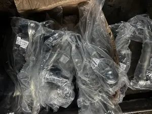 Honda Cr-v 2017,2018,2019,3020 Tie Rod Ends.