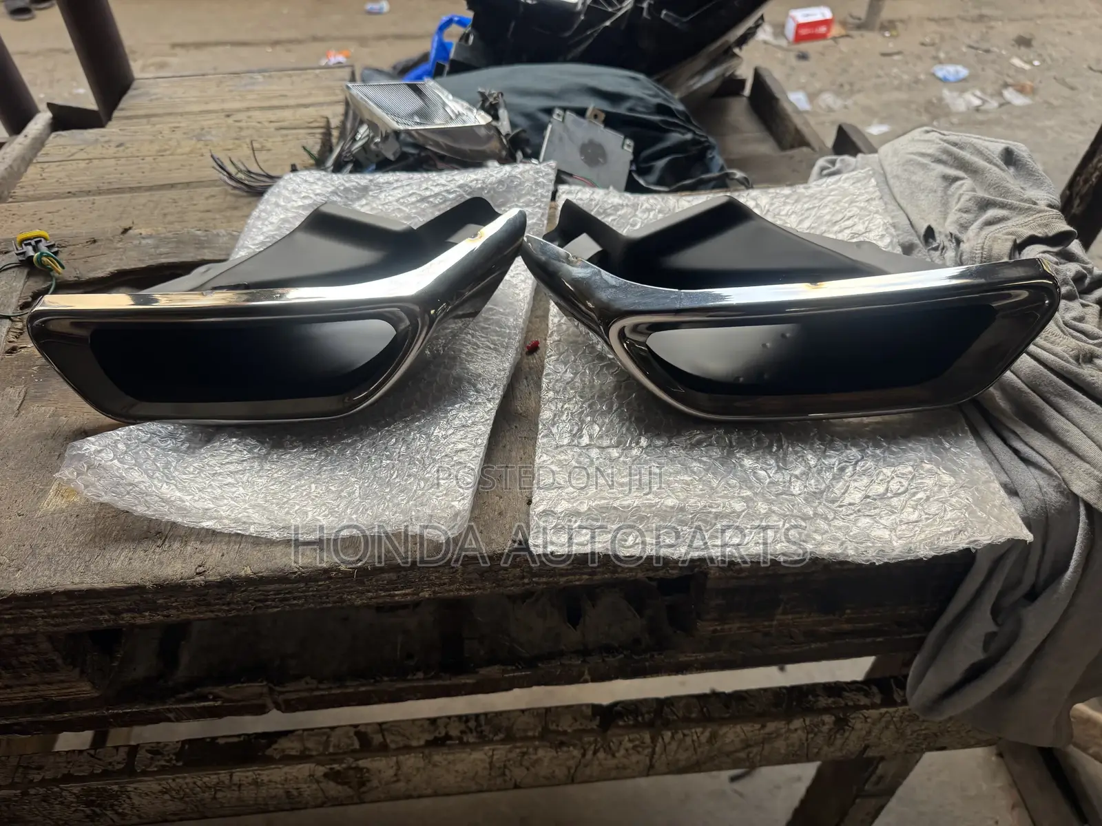 Honda Accord 2018,2019,2020,2021 Exhaust Outlet.
