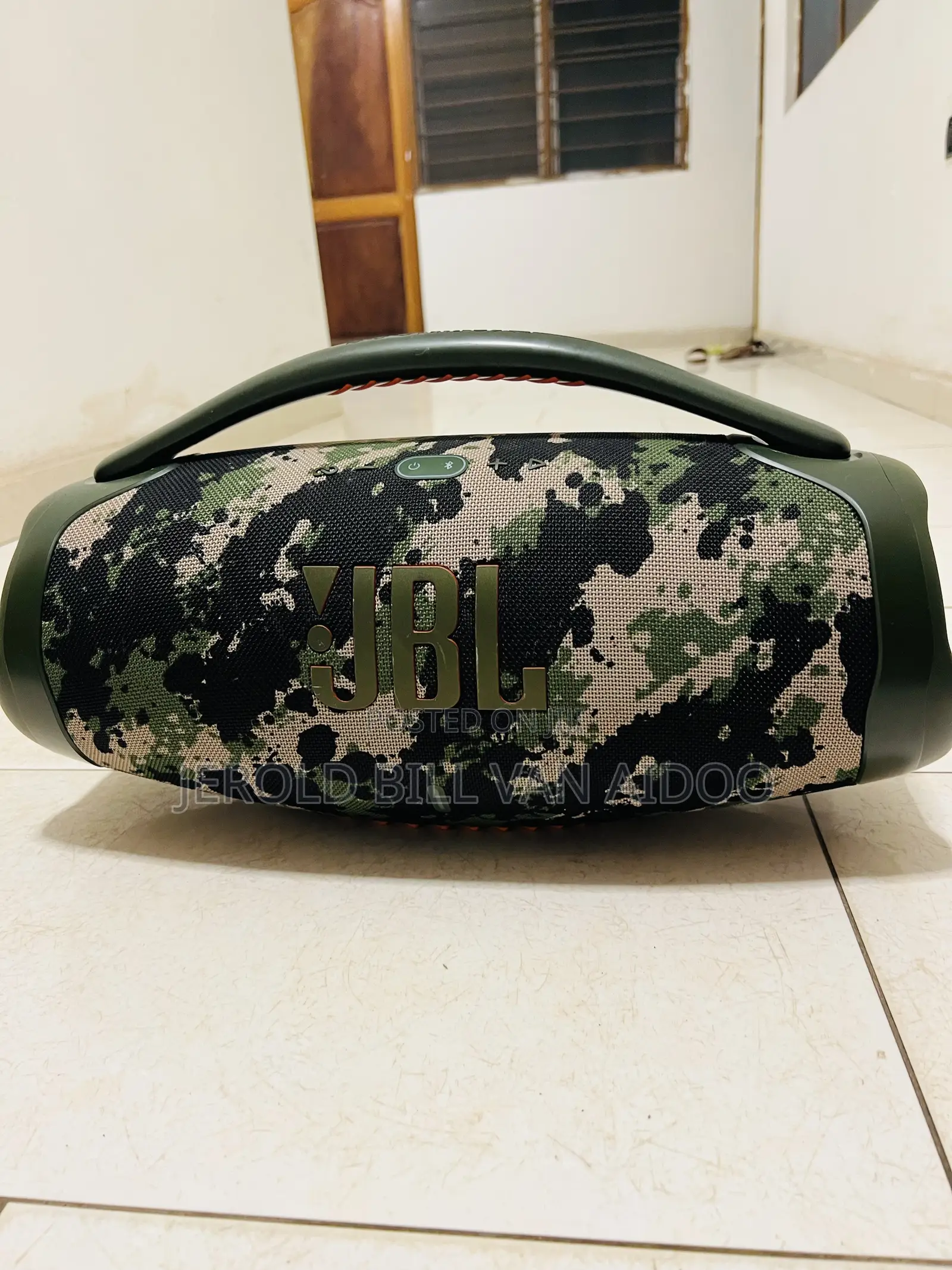 JBL Boombox 3
