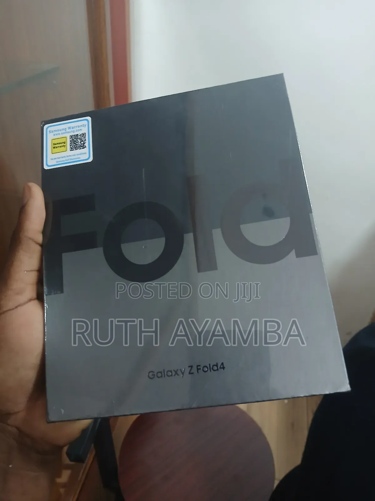 New Samsung Galaxy Z Fold4 256 GB Black