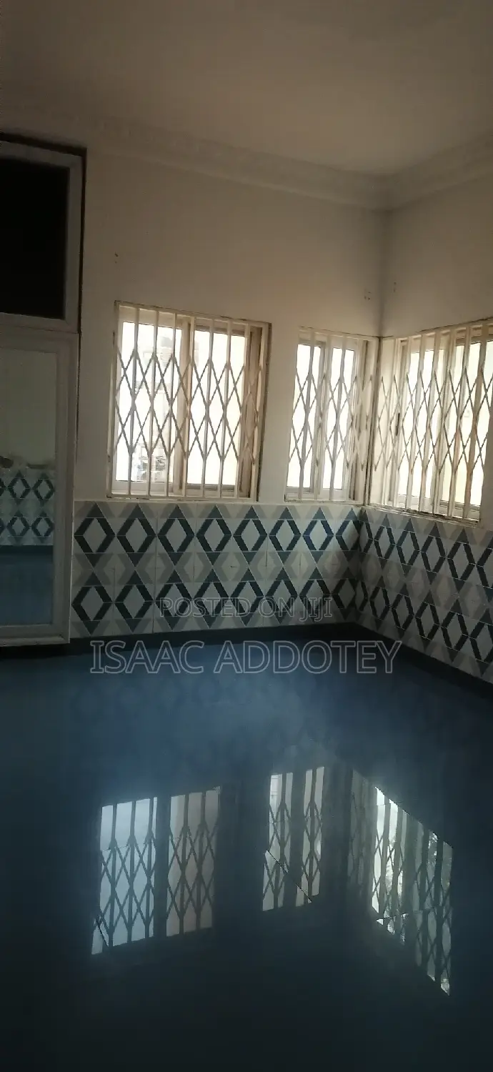 2bdrm Apartment in Spintex Texpo Area for rent
