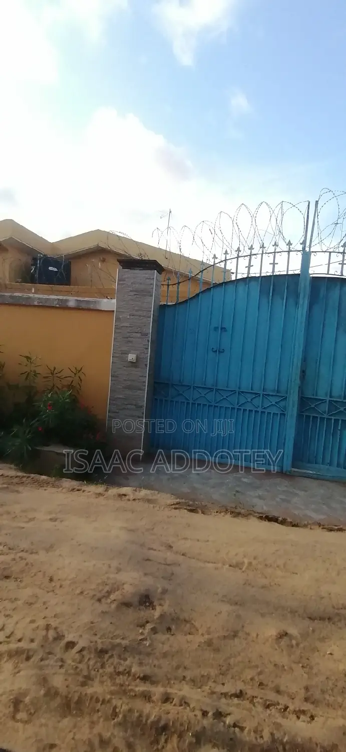 2bdrm Apartment in Spintex Texpo Area for rent