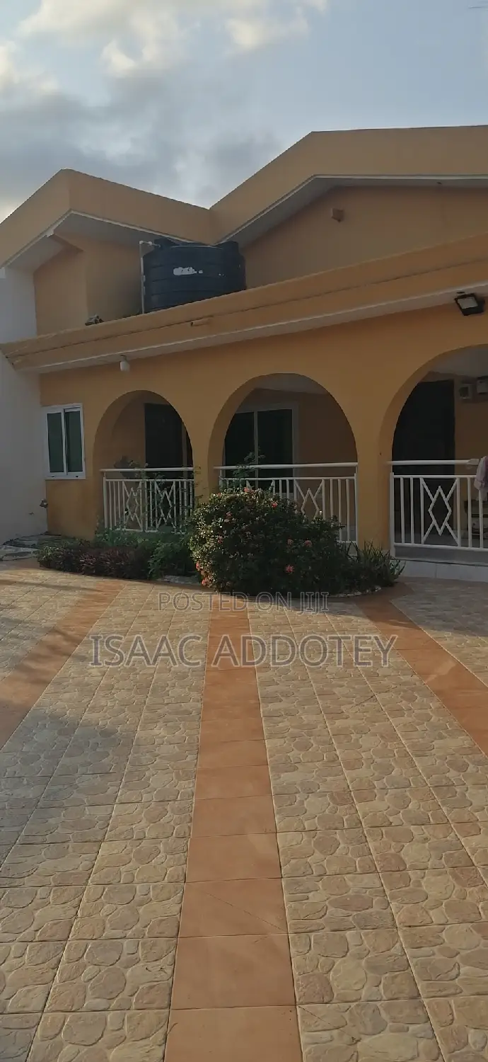 2bdrm Apartment in Spintex Texpo Area for rent
