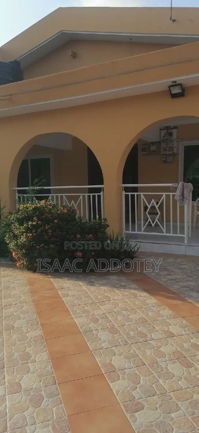 2bdrm Apartment in Spintex Texpo Area for rent