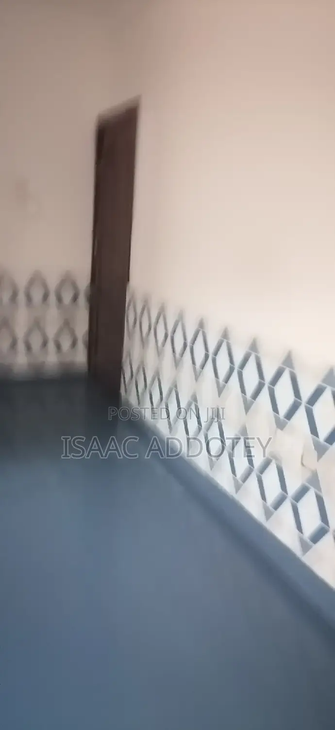 2bdrm Apartment in Spintex Texpo Area for rent