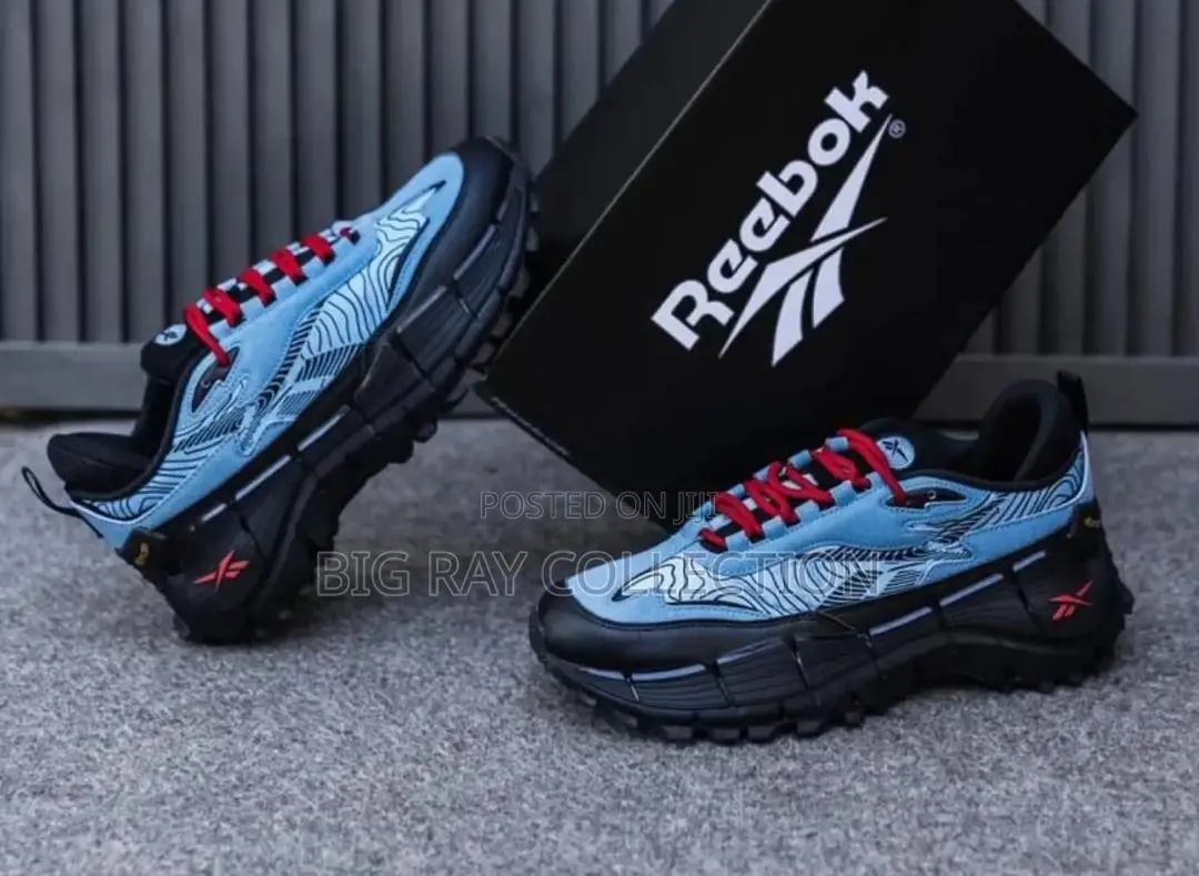 High Quality Reebok Sneaker