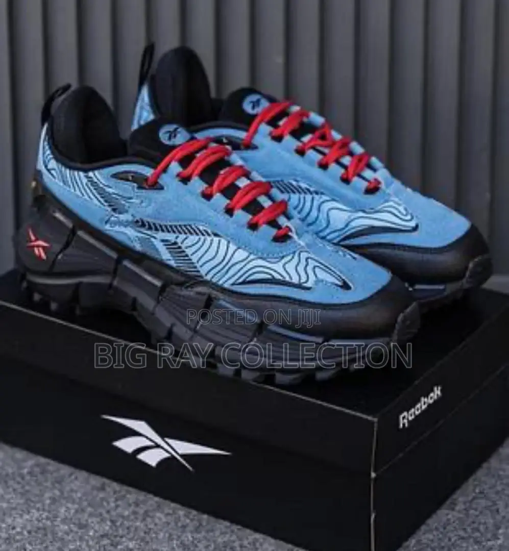 High Quality Reebok Sneaker