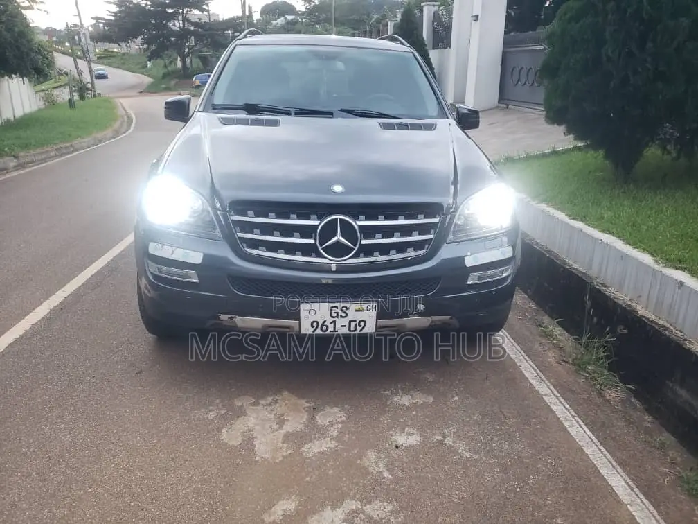 Mercedes-Benz M Class ML 350 AWD 4Matic (3.5L V6 7A) 2006 Gray