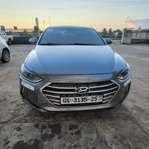 2018 Hyundai Elantra Full Option With Sunroof for Rent