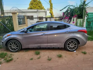 Hyundai Elantra for Rent