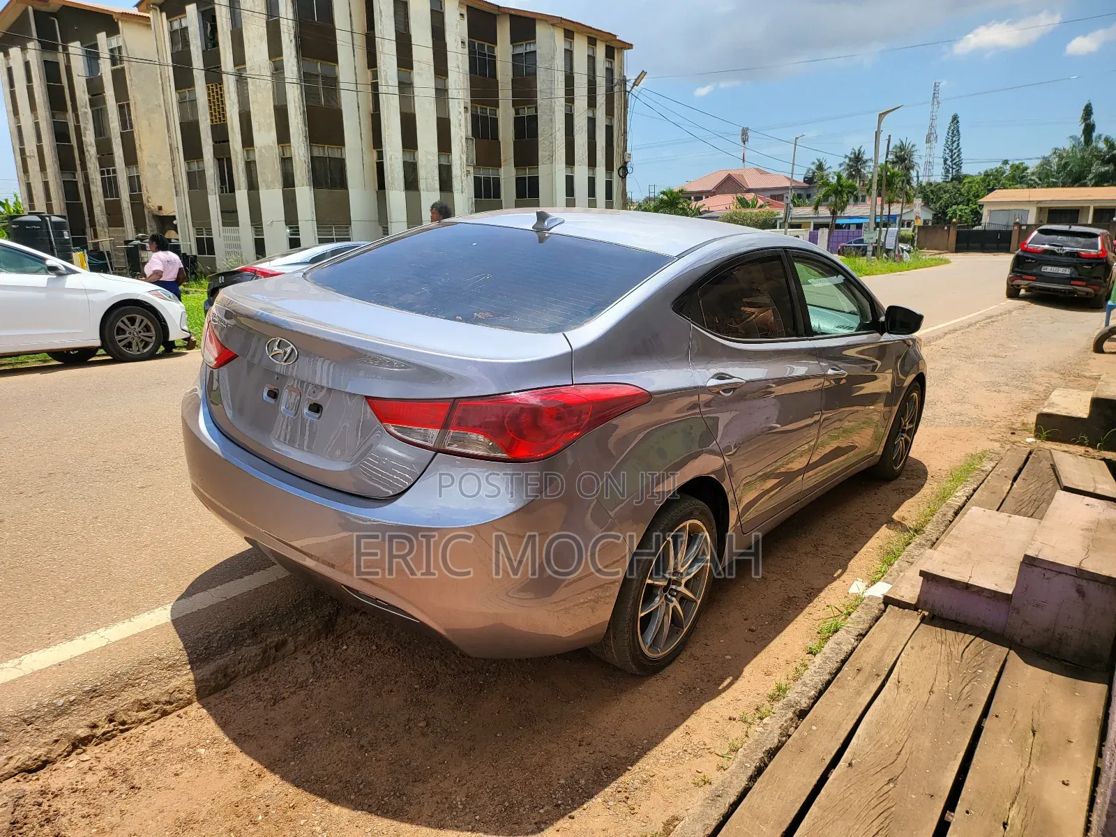 Hyundai Elantra for Rent