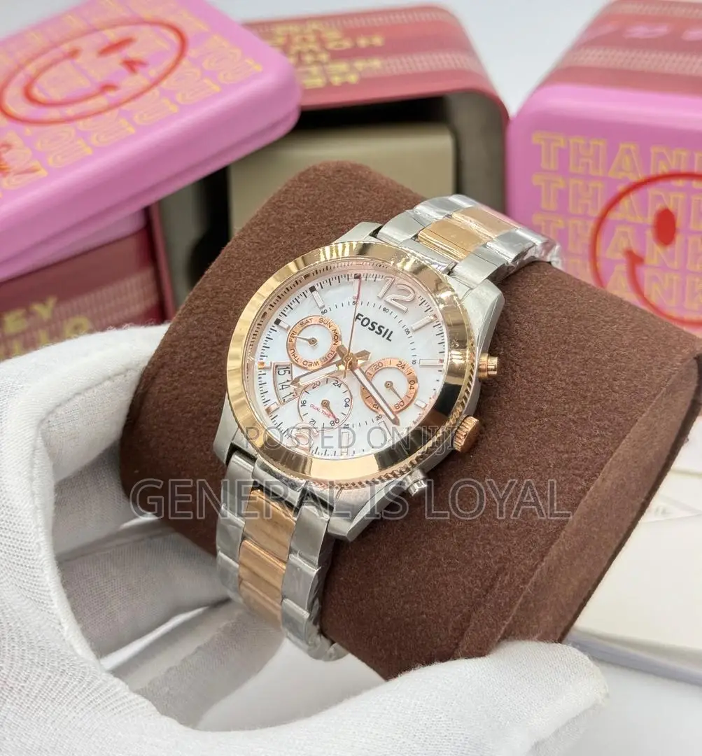 Fossil Perfect Boyfriend Mop Dial  Watch