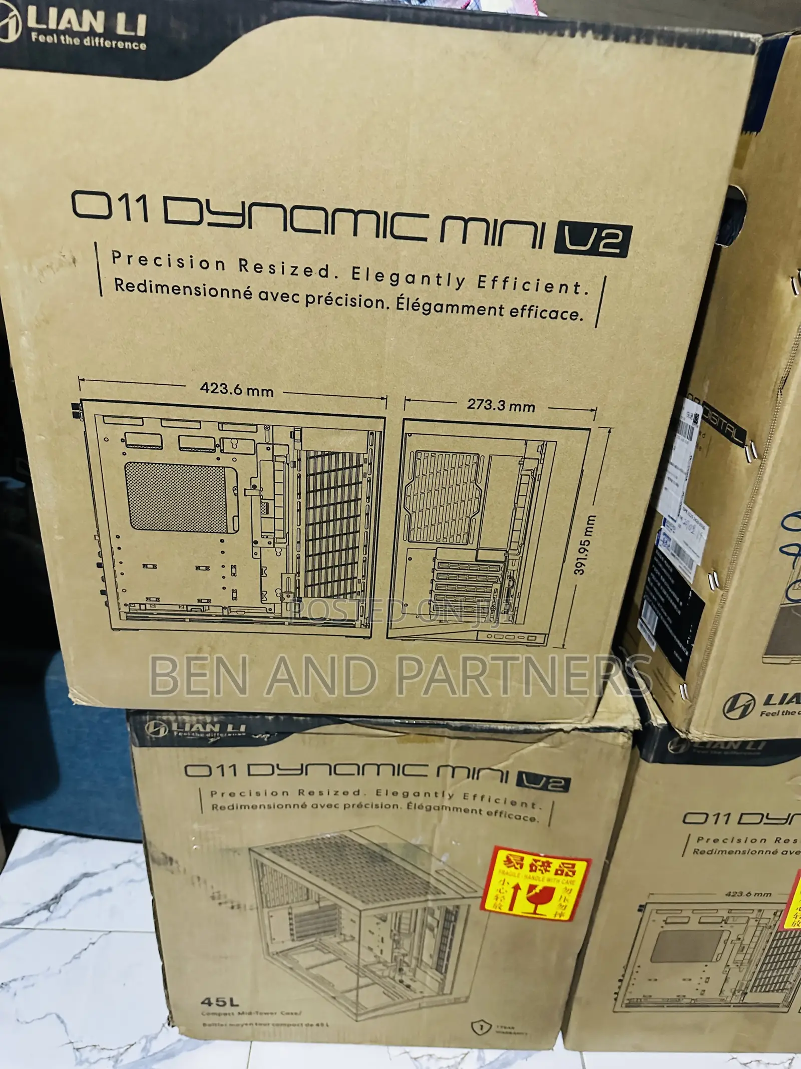 Lianli O11 Dynamic Mini V2 Premium Gaming Case