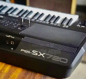 Yamaha PSR-Sx720 Keyboard