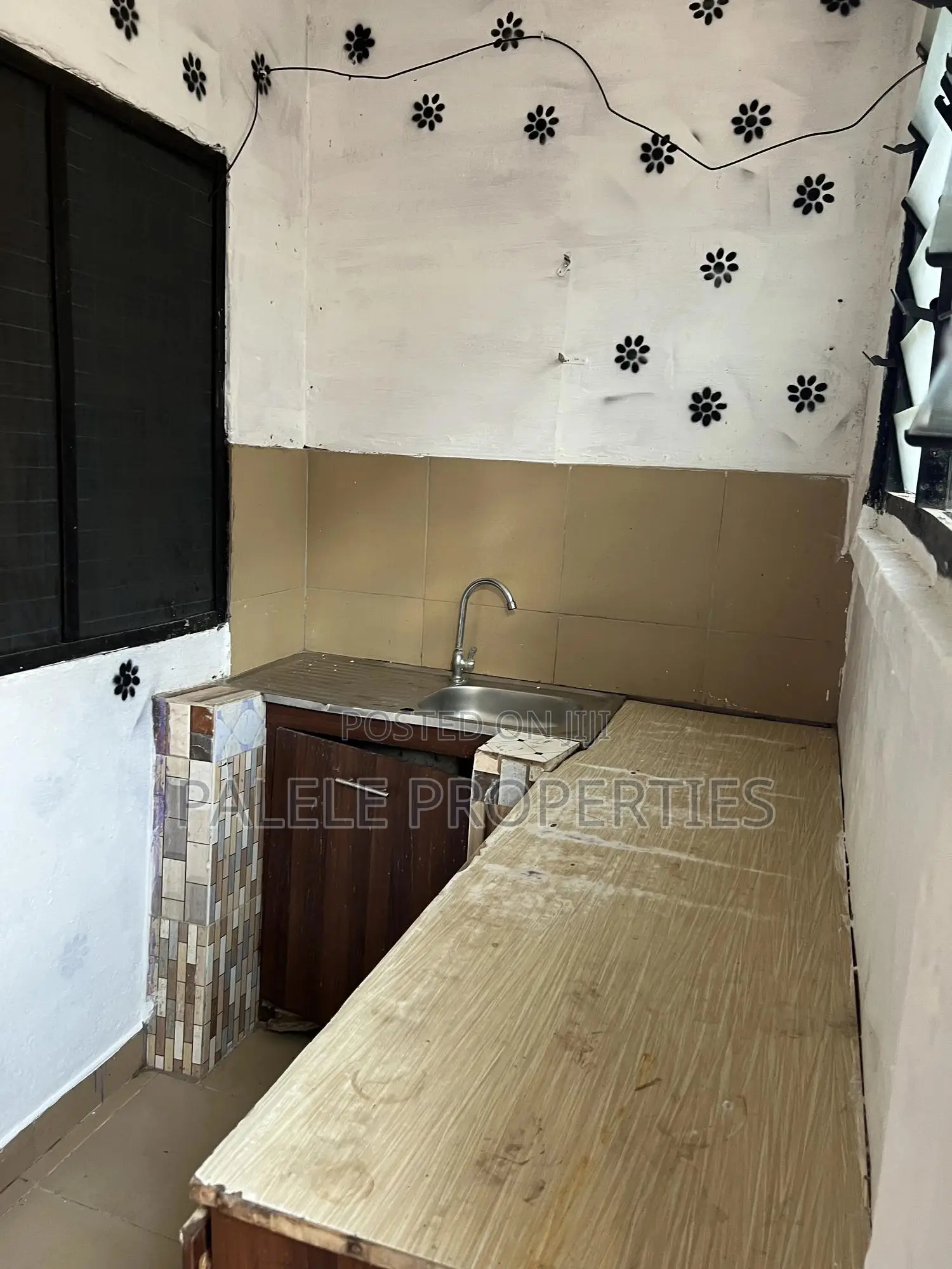 1bdrm House in Dansoman Last Stop for rent