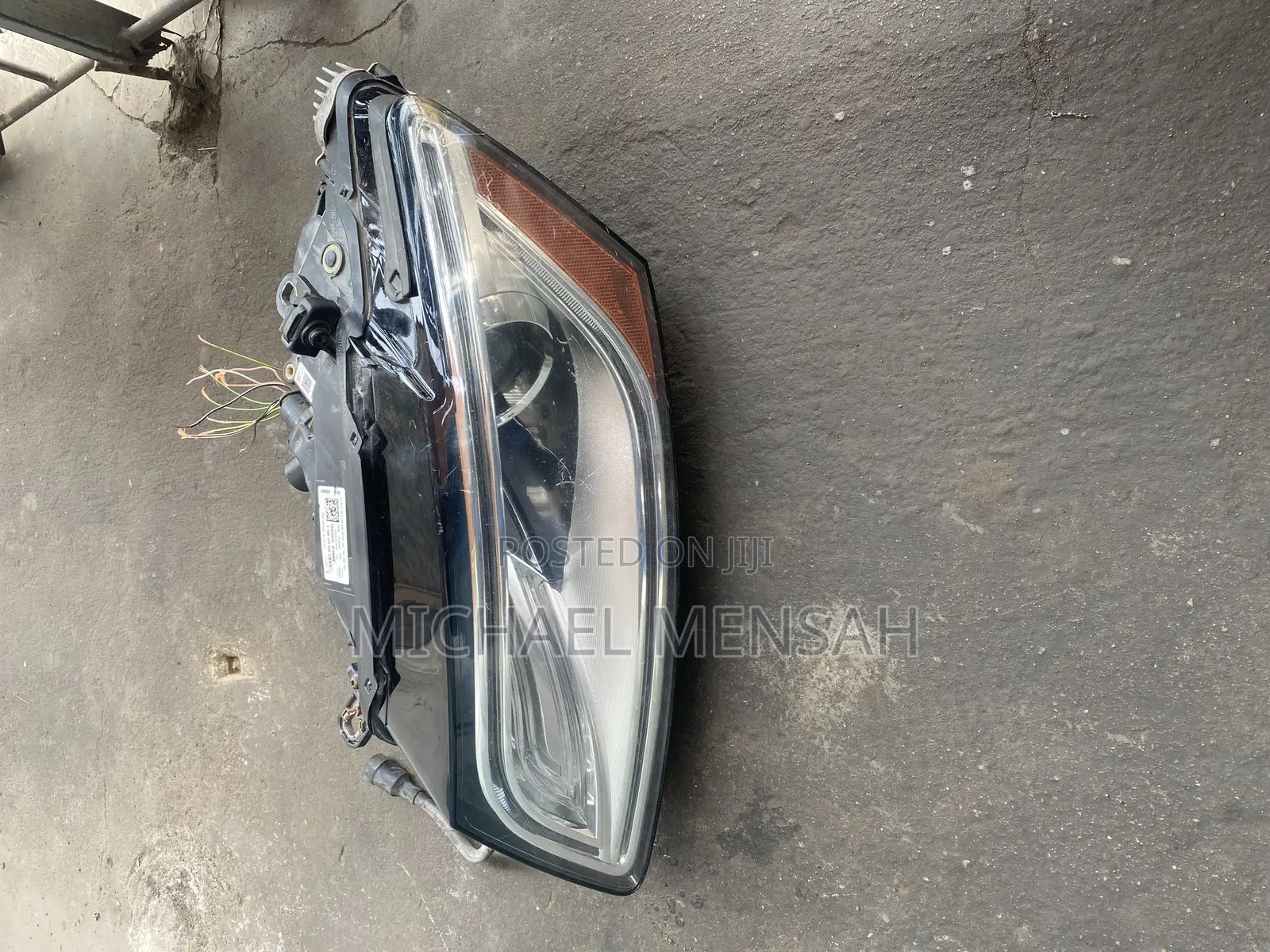 Audi Q5 Head Light