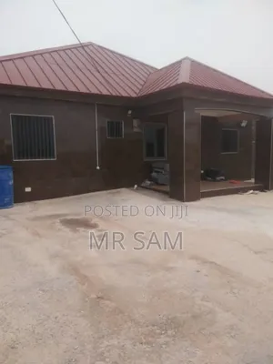 3bdrm House in Tetegu, Weija for sale