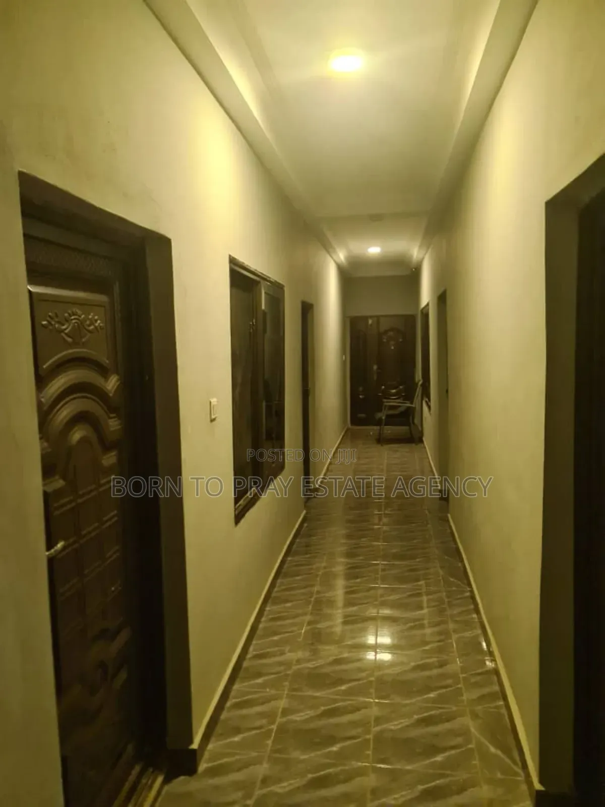 Furnished 6bdrm House in Born To Pray Estate, Atwima Nwabiagya for sale