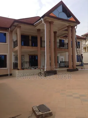 Home Quality PVC Rain Gutters