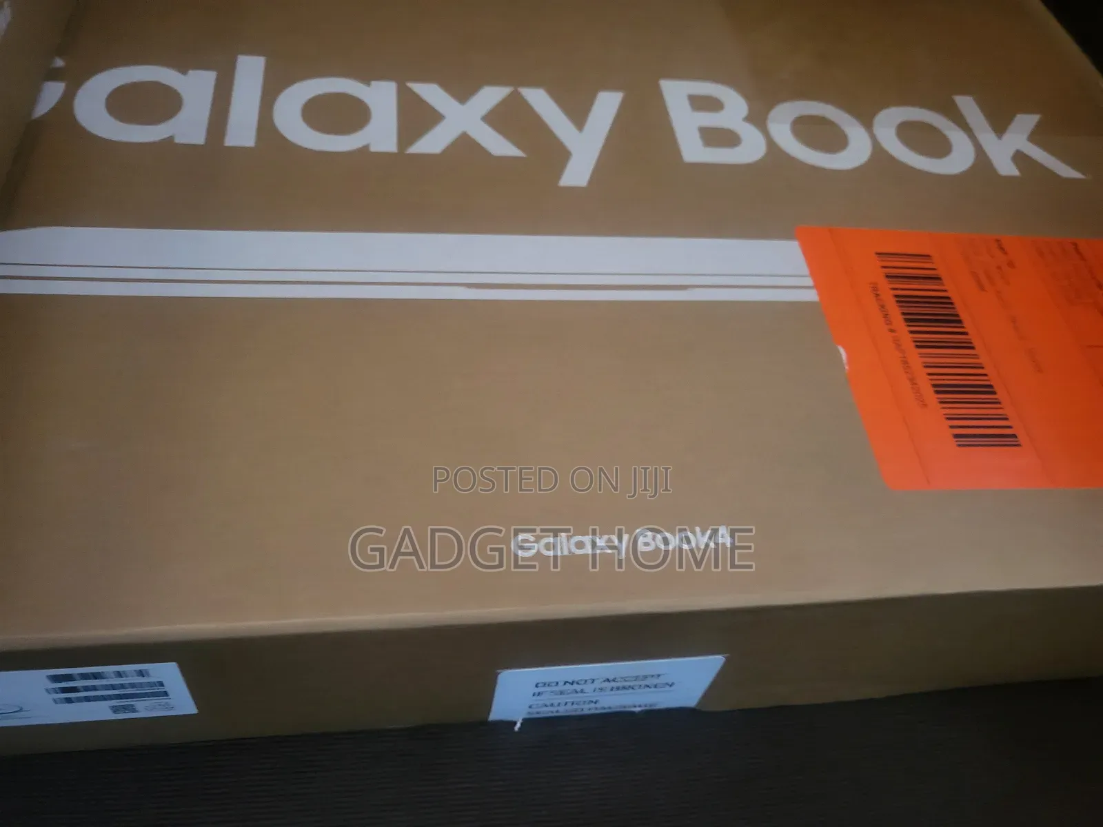 New Laptop Samsung Galaxy Book4 16GB Intel Core i7 SSD 512GB