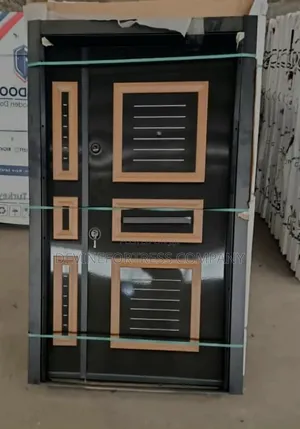 Quality Brown Hard Wood Amor Door 11⁄2 at Df