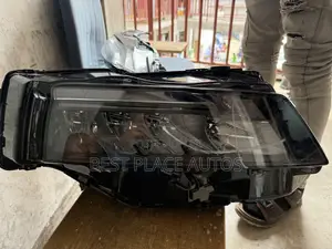 Nissan Rogue 2023-2025 Headlight Down