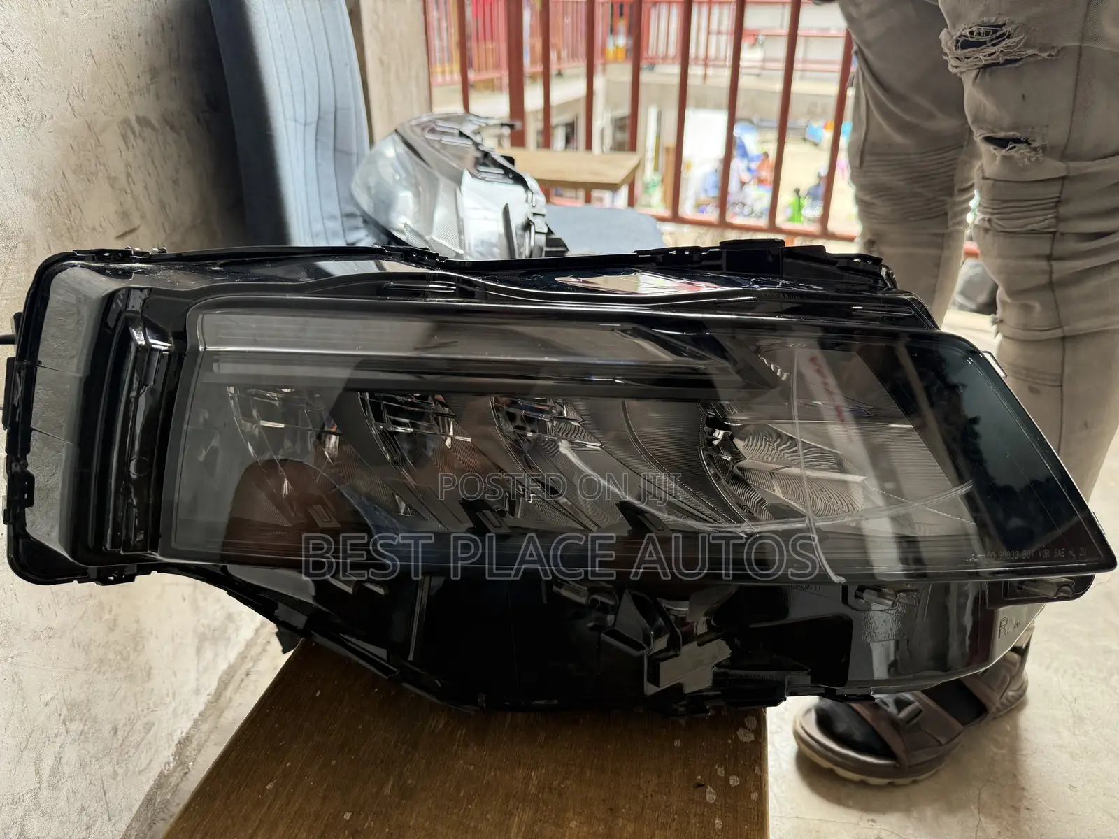 Nissan Rogue 2023-2025 Headlight Down