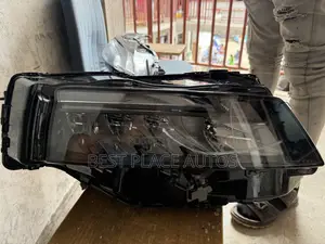 Nissan Rogue 2023-2025 Headlight Down