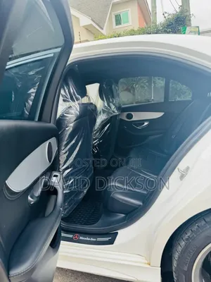 Mercedes-Benz C300 Sport 4dr AWD 4Matic Sedan (2.0L 4cyl 7A) 2015 White
