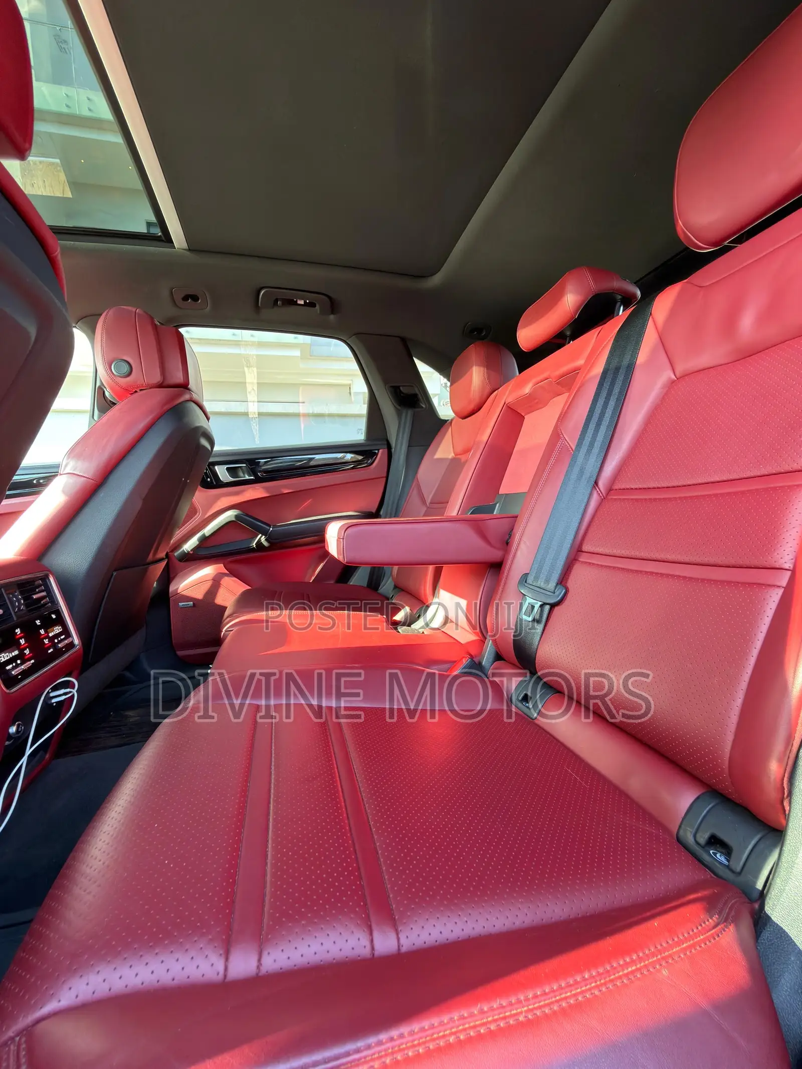 Porsche Cayenne 2020 Black