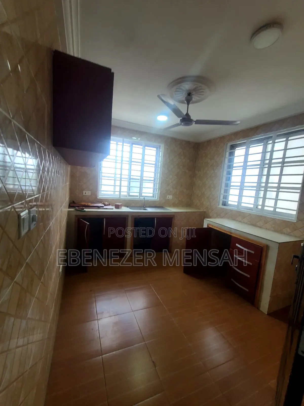 2bdrm Apartment in Nanakrom, Ashaley Botwe for rent