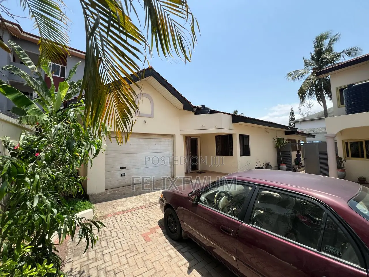5bdrm House in Accra Metropolitan for sale