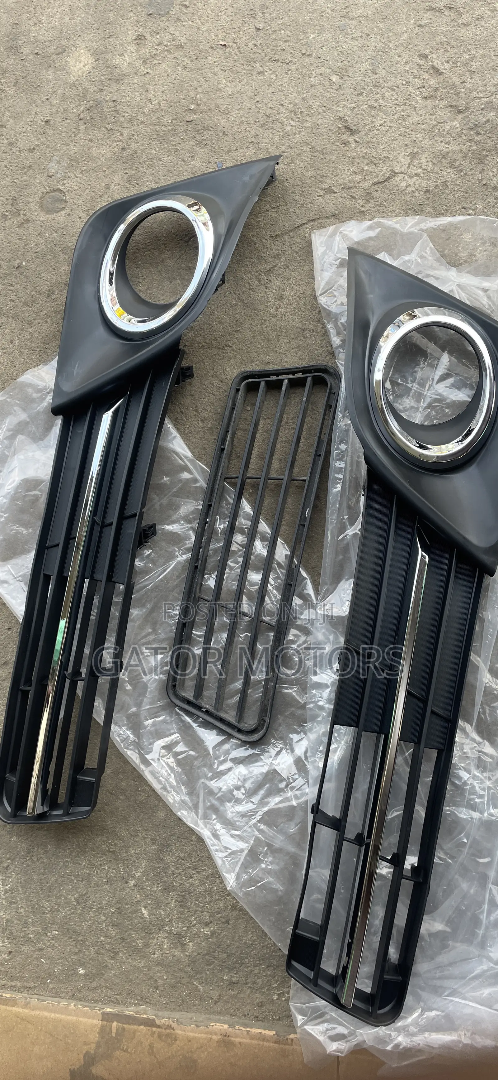 Camry Spider 2012,2013,2014 Down Shells / Grille Sports (3 Pieces)