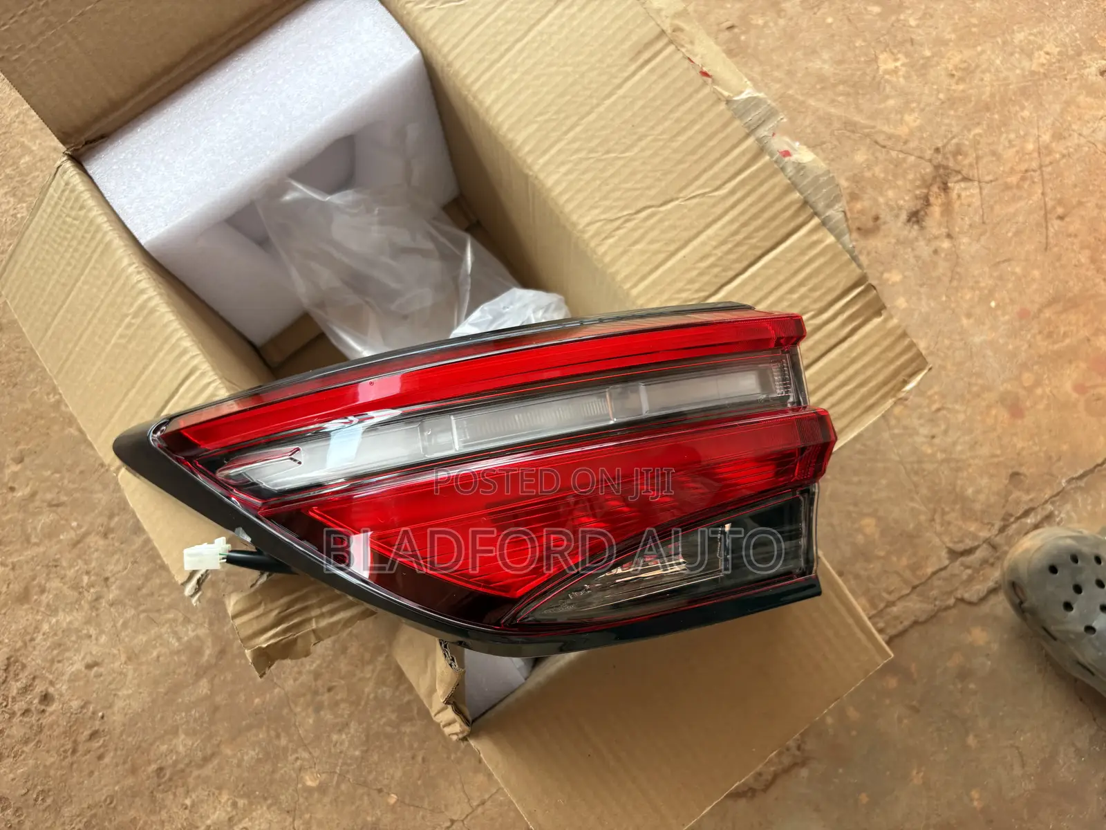 Fortuner 2020 Tailight Pair Casps
