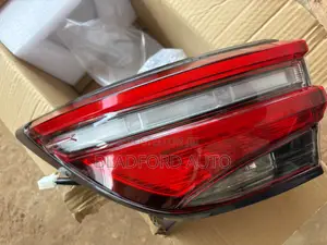 Fortuner 2020 Tailight Pair Casps