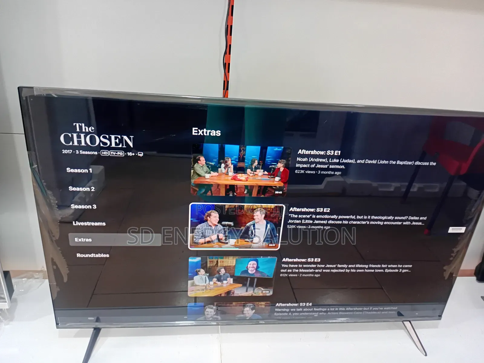 TCL Qled 43inches Smart Television
