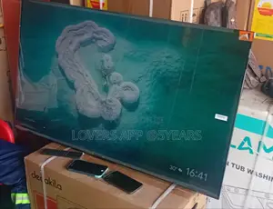 TCL 55inches Discover Brilliance With TCL Smart Tv