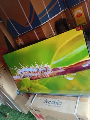 Sleek Smart TCL 50inches