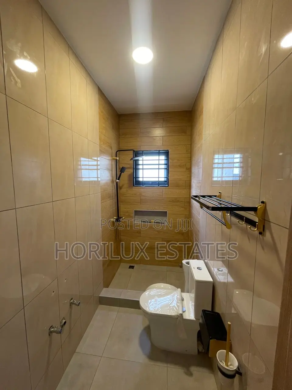 3bdrm House in Sarpeiman, Greater Accra for sale